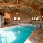 Chalet Verseau Avec Piscine Interieure Arveyes