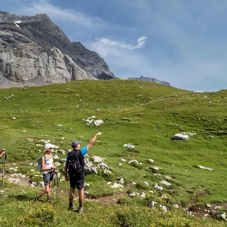 Verseau Avec Piscine Interieure Alpstuga Arveyes