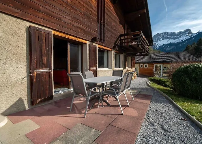 Verseau Avec Piscine Interieure Alpstuga Arveyes