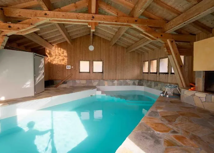 Chalé Verseau Avec Piscine Interieure Arveyes