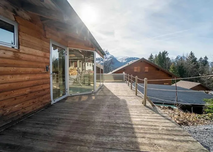 Verseau Avec Piscine Interieure