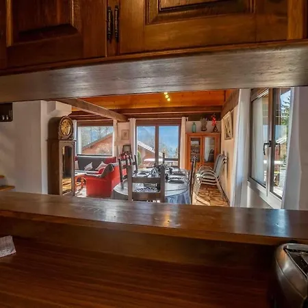 Verseau Avec Piscine Intérieure Chalet *