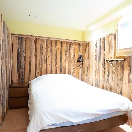 Verseau Avec Piscine Interieure Chalet *