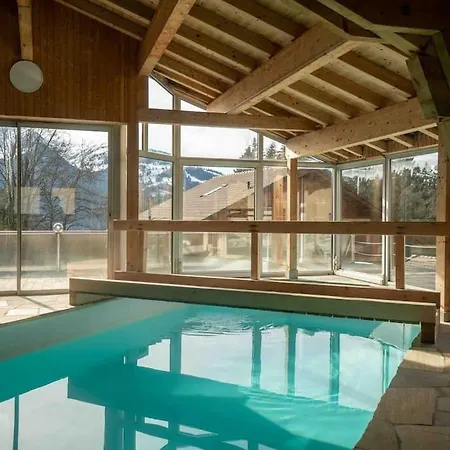 Chalet Verseau Avec Piscine Interieure