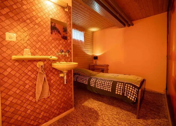 Chalet Verseau Avec Piscine Intérieure *